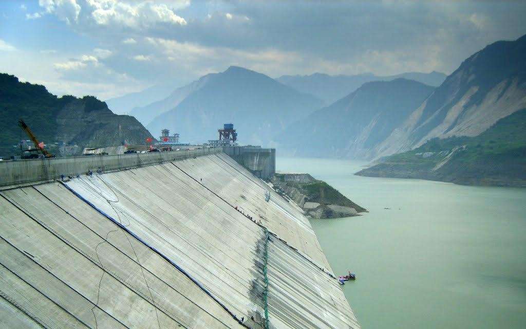 复合土工膜、土工织物在水利工程中的功能和应用