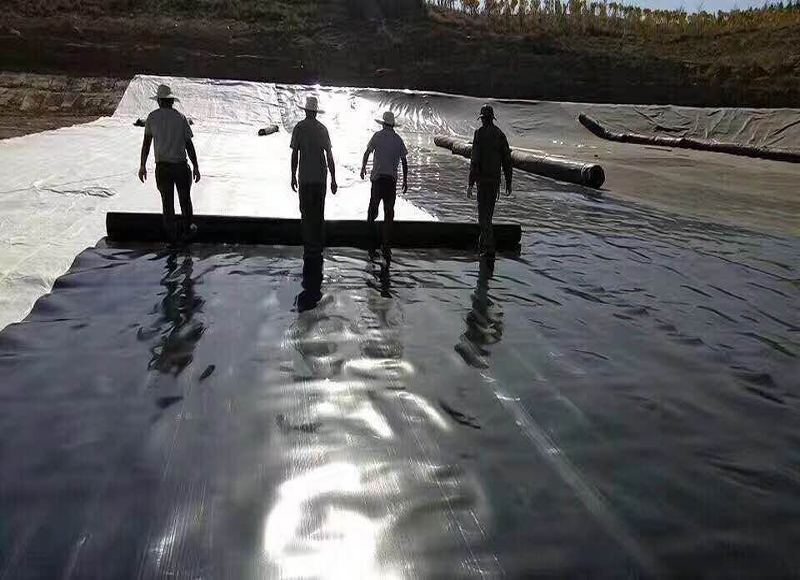 10000m3的污水池设计及HDPE土工膜的选用
