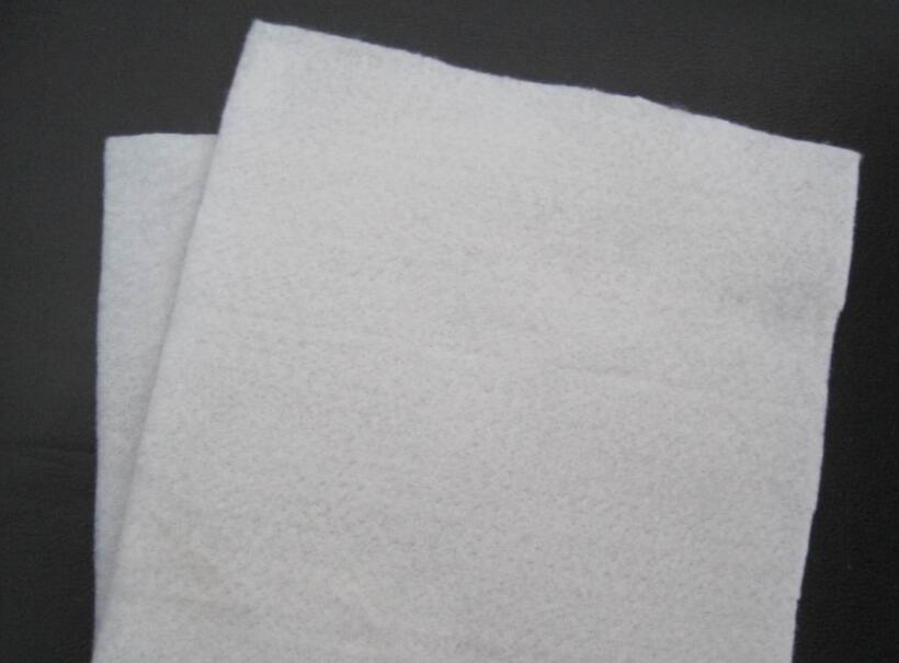 不同规格生态土工布的抗酸碱性能、抗氧化性能和抗紫外线性能