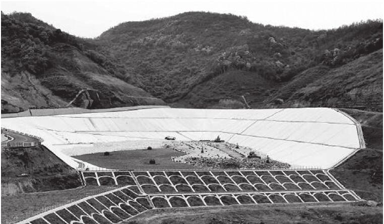 膨润土防水毯为一种无污染、稳定性高的新型土工材料