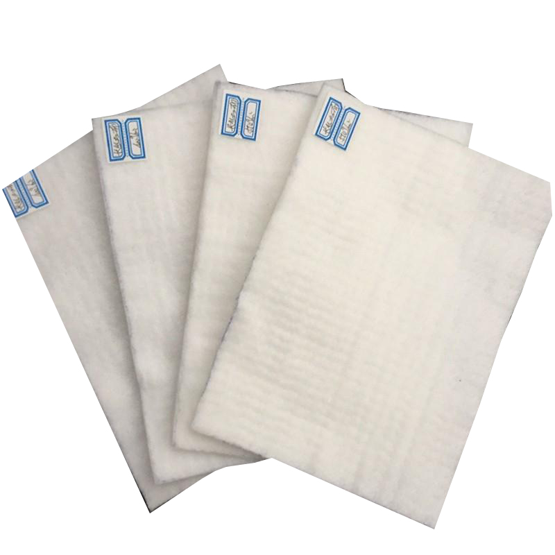 土工织物铺设接缝时应采用缝合和热粘接方式